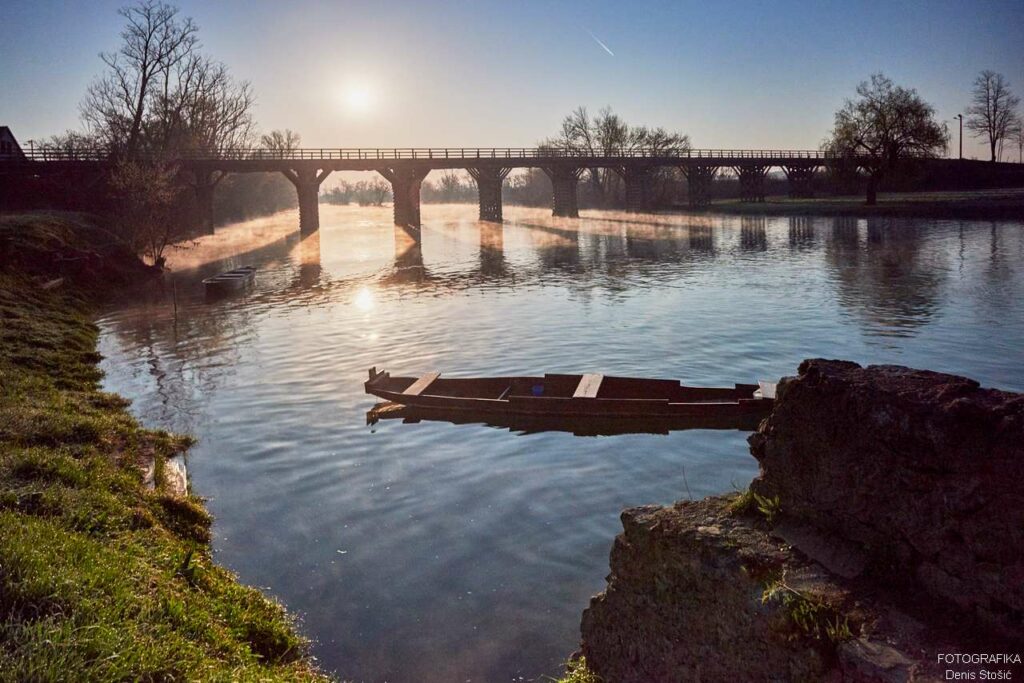 Sunset by the riverside in Karlovac