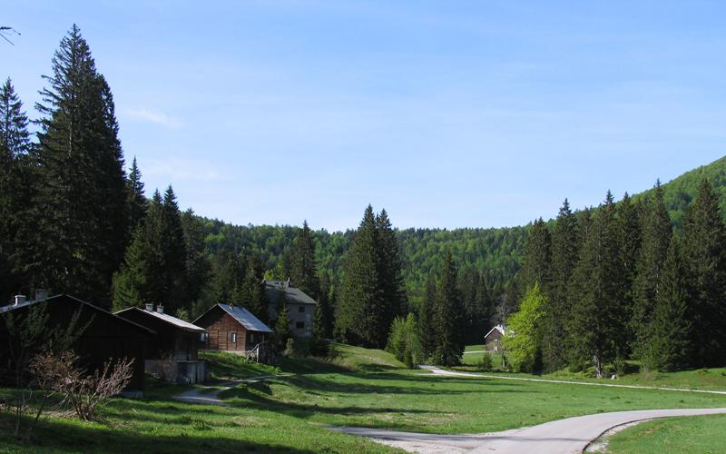 Buildings in the Štirovača valley